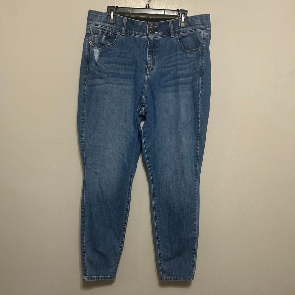 Lane Bryant Jeans 18 Medium Wash Blue Skinny Tighter Tummy Whiskered Distressed